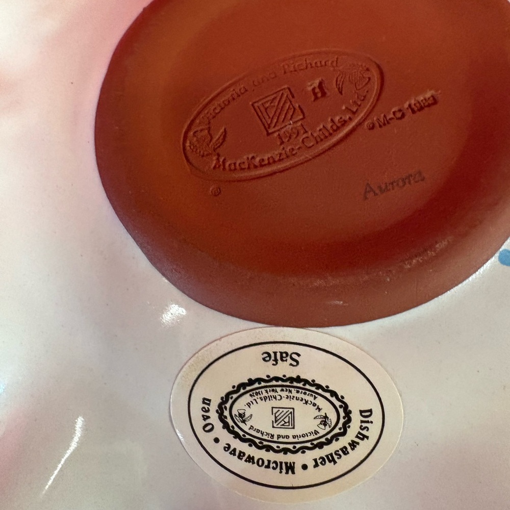 Victoria and Richard Pink Ceramic Bowl/ Mackenzie Aurora pattern plate 7/1-2 - Picture 5 of 5